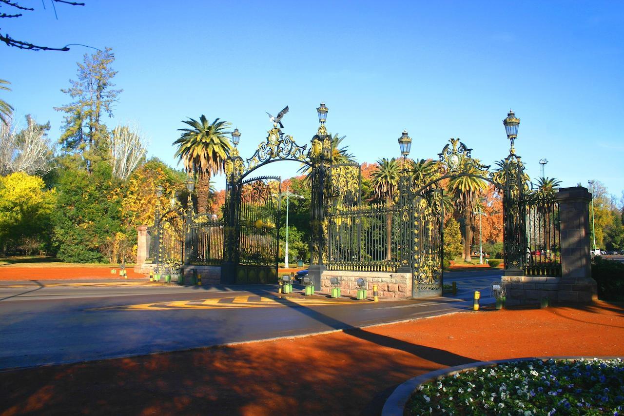 Hotel Zamora Mendoza Bagian luar foto